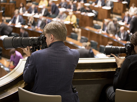 Lisää tietoa median työskentelystä eduskunnassa.