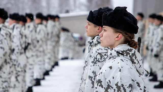Karjalan lennoston saapumiserän 1/21 sotilasvala 31.1.2021 Rissalassa.