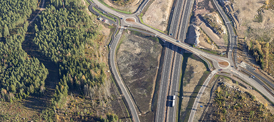 Ilmakuva isosta tienristeyksestä.