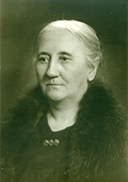 Anni Huotari edustajana.