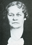 Maria Paasio edustajana.